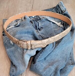 Boho Leather Belt Newspaper Vintage Script Artisan Rare M Gift Women Jeans